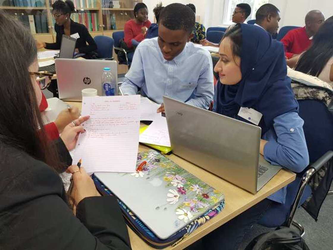 Commonwealth scholarship application deadline Commonwealth scholarship application deadline
