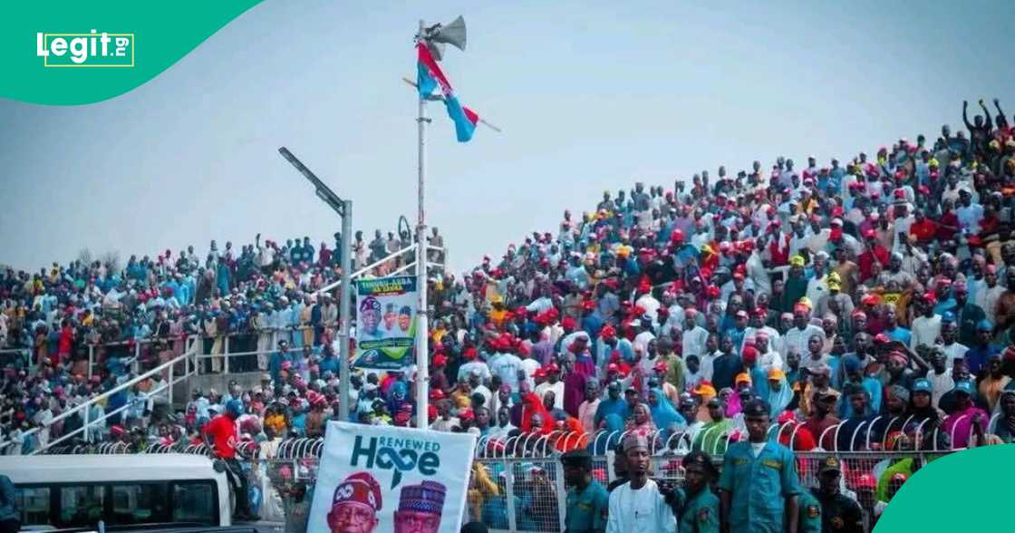 Taron APC. Taron APC.