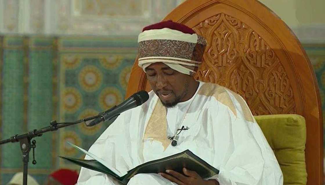 Farfesa Makari ya janye karar da ya shigar kan Sheikh Gadon Kaya, ya bayyana dalili Farfesa Makari ya janye karar da ya shigar kan Sheikh Gadon Kaya, ya bayyana dalili