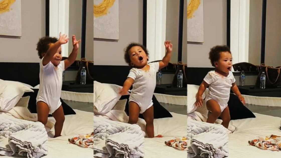 Little baby's dance and sings lovingly Little baby's dance and sings lovingly