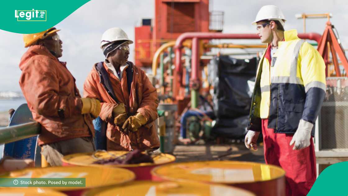 Report compares cost of producing crude oil Report compares cost of producing crude oil