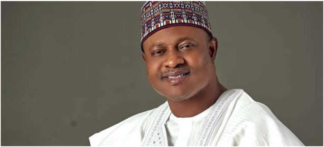 Sanata Uba Sani. Sanata Uba Sani.