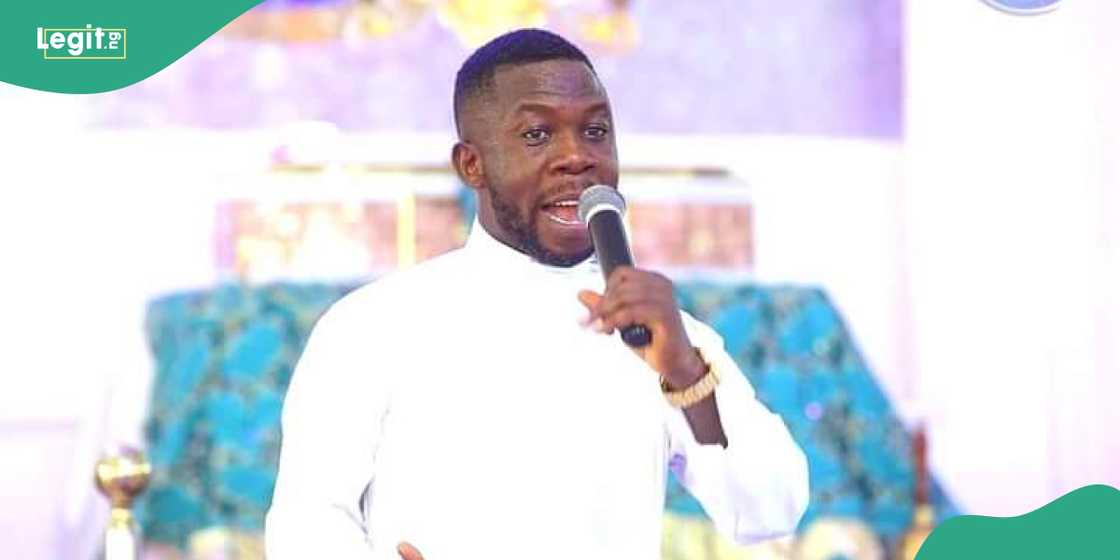 Nigerian Pastor Narrates How Bank Offered Him N1bn Loan Nigerian Pastor Narrates How Bank Offered Him N1bn Loan