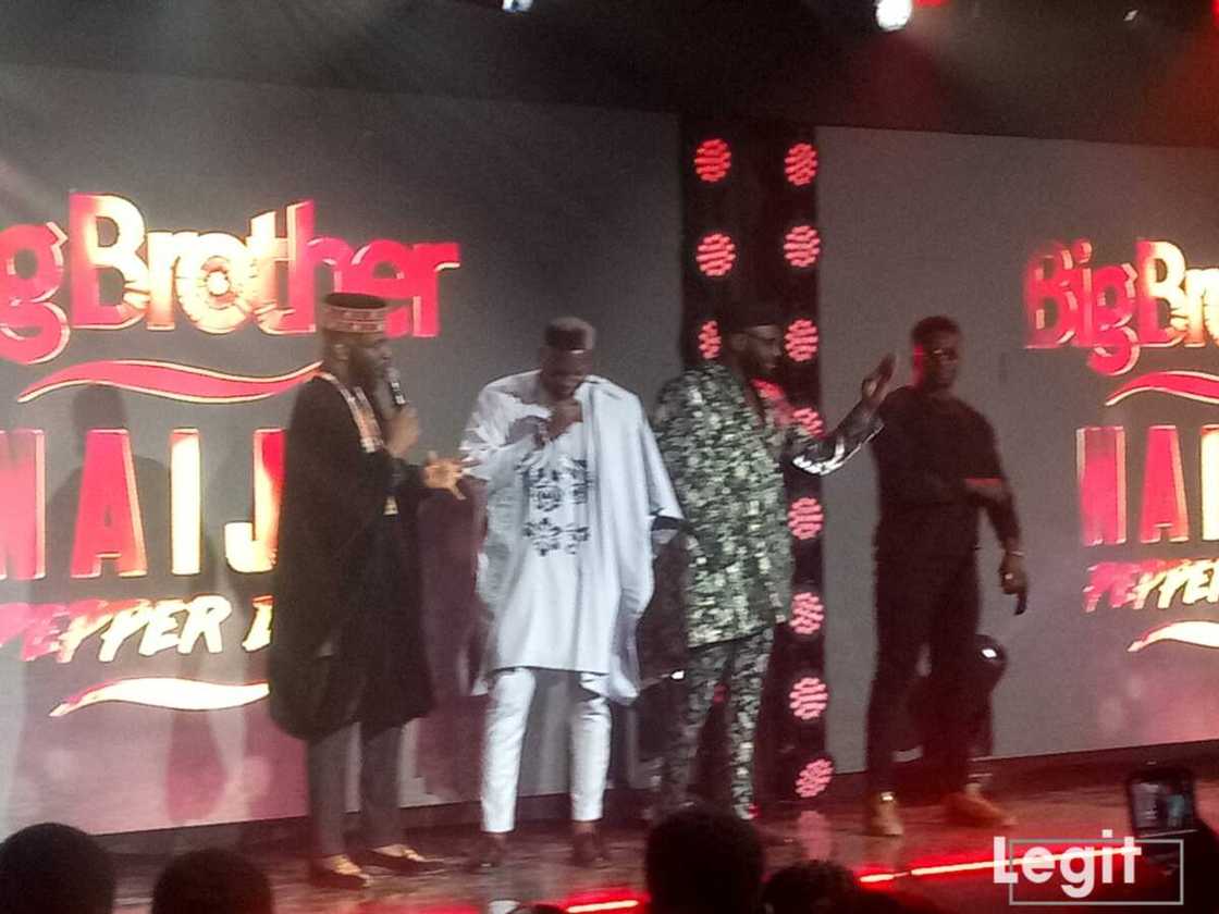 LIVE UPDATES LIVE UPDATES