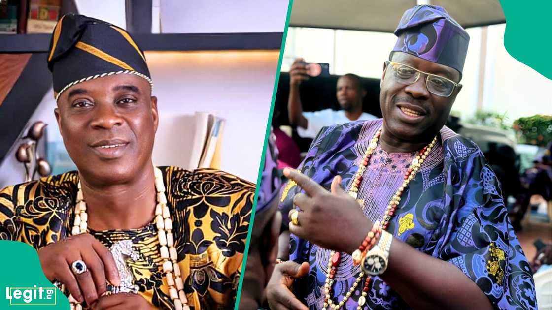 Kwam1 pauses performance and sheds tears while mourning veteran Nollywood actor Taiwo Hassan Ogogo Kwam1 pauses performance and sheds tears while mourning veteran Nollywood actor Taiwo Hassan Ogogo
