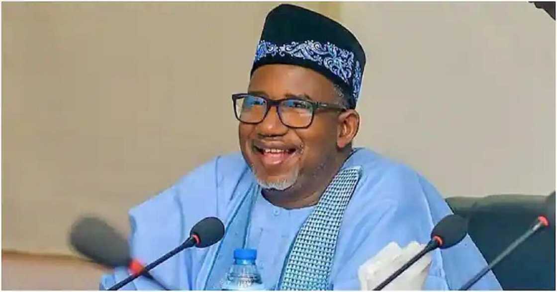 Gwamnan jihar Bauchi Bala Mohammed ya rusa majalisar kwamishinoninsa Gwamnan jihar Bauchi Bala Mohammed ya rusa majalisar kwamishinoninsa