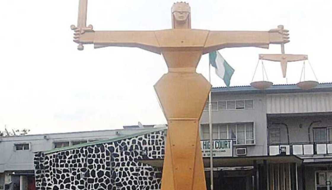 Babbar kotun tarayya. Babbar kotun tarayya.