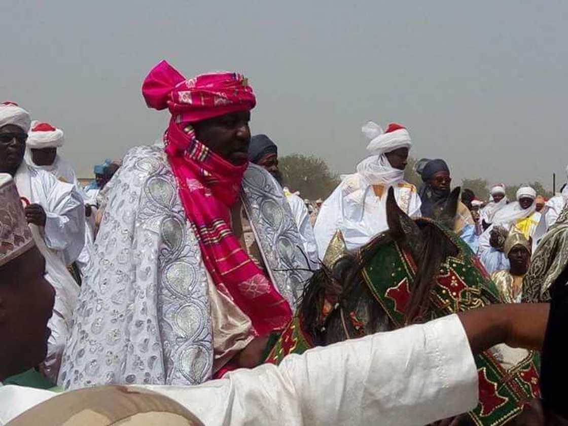 Haramta Almajiranci ba zai kawo karshen barace-barace ba Inji Rochas Okorocha Haramta Almajiranci ba zai kawo karshen barace-barace ba Inji Rochas Okorocha