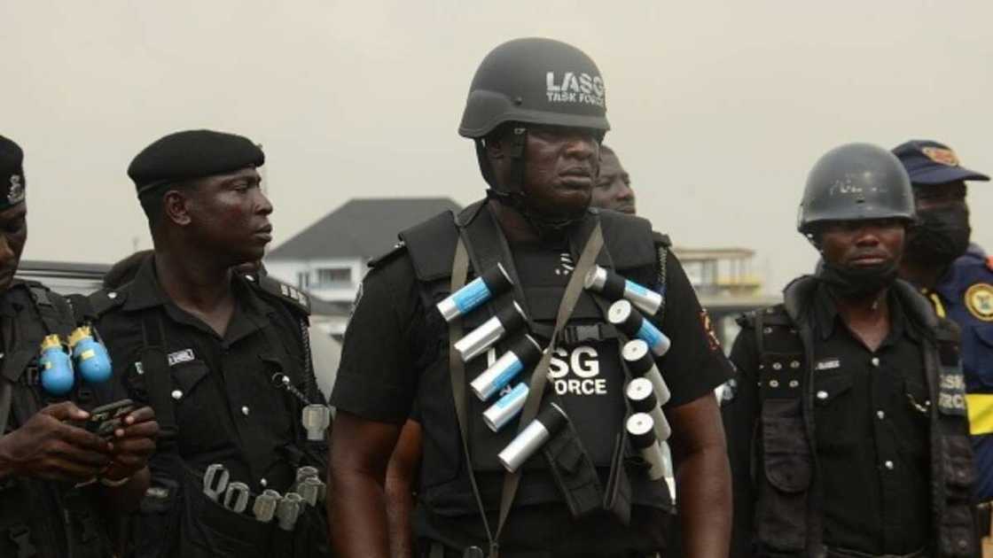 Suspected Hackers/Nigerian Bank/Police in Lagos