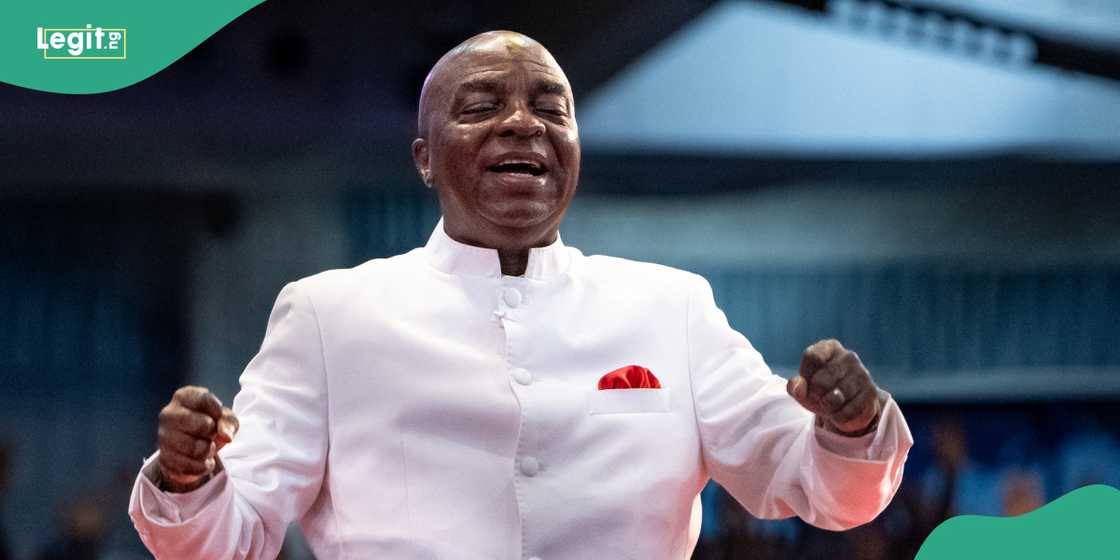 Bishop Oyedepo Marks 71st Birthday Tope Alabi Prays For Renewed Bishop Oyedepo Marks 71st Birthday Tope Alabi Prays For Renewed