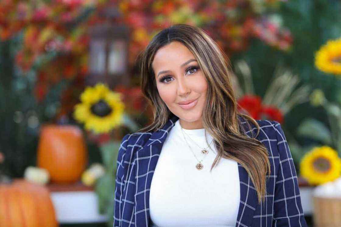 j.r. ramirez’s girlfriend list j.r. ramirez’s girlfriend list