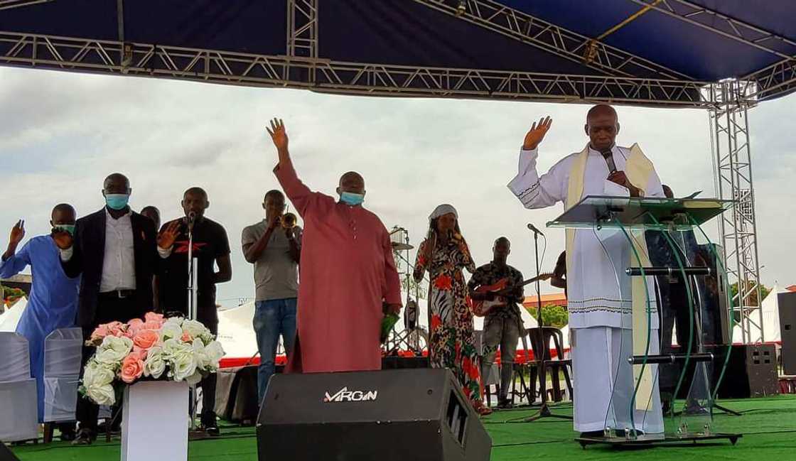 Enugu Rally: Gov Ugwuanyi, CAN Pray for Nation’s Peace, Security