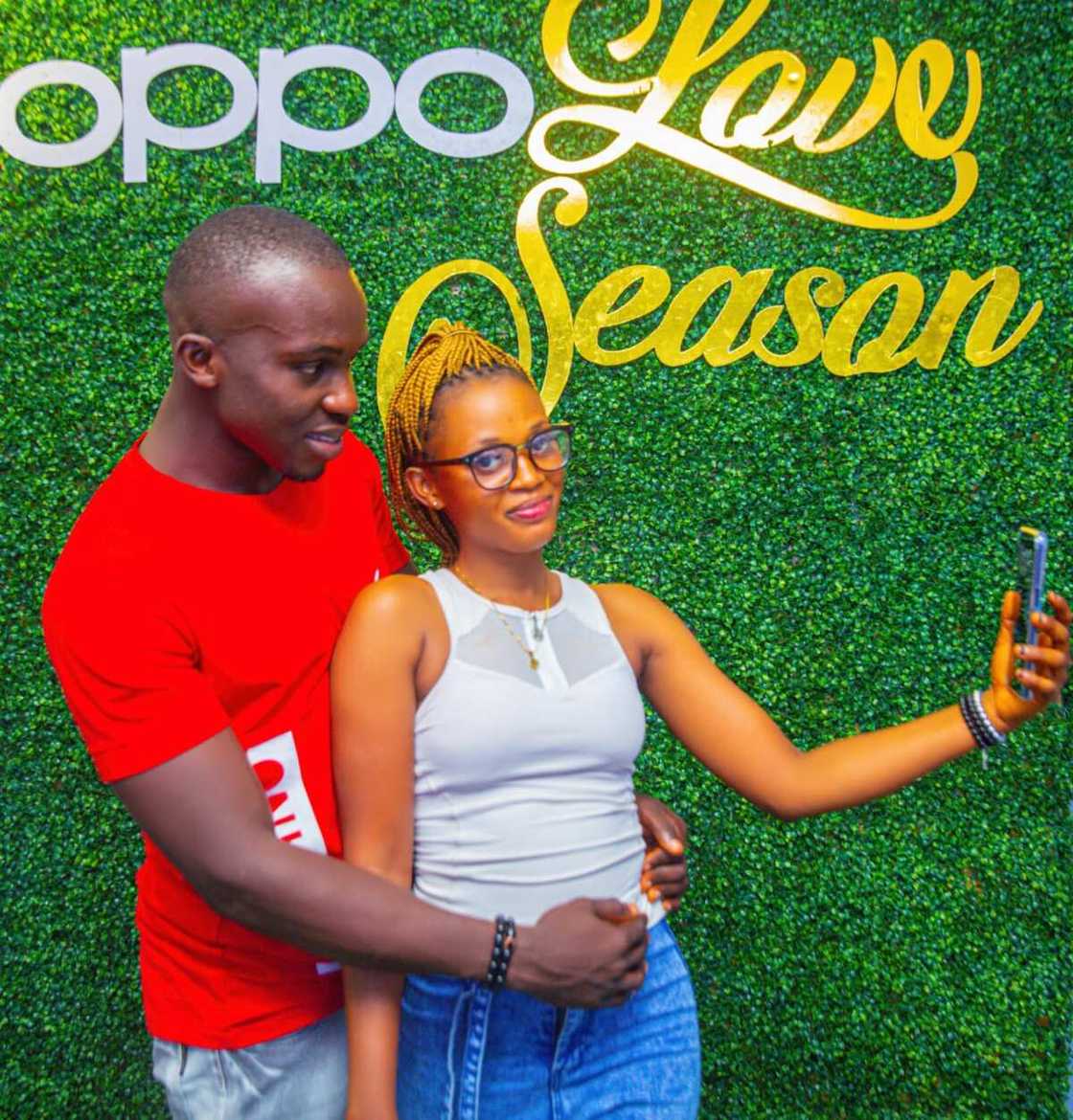 OPPO Treats Customers to a Surprise Love Experience on Valentine Day 2022 OPPO Treats Customers to a Surprise Love Experience on Valentine Day 2022