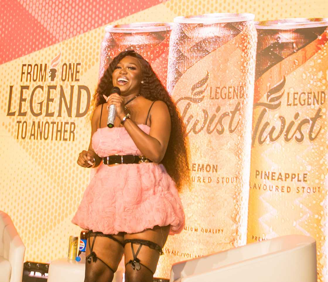 Legend Twist Brings a Flavourful Twist to Niniola’s Exclusive Listening Party Legend Twist Brings a Flavourful Twist to Niniola’s Exclusive Listening Party