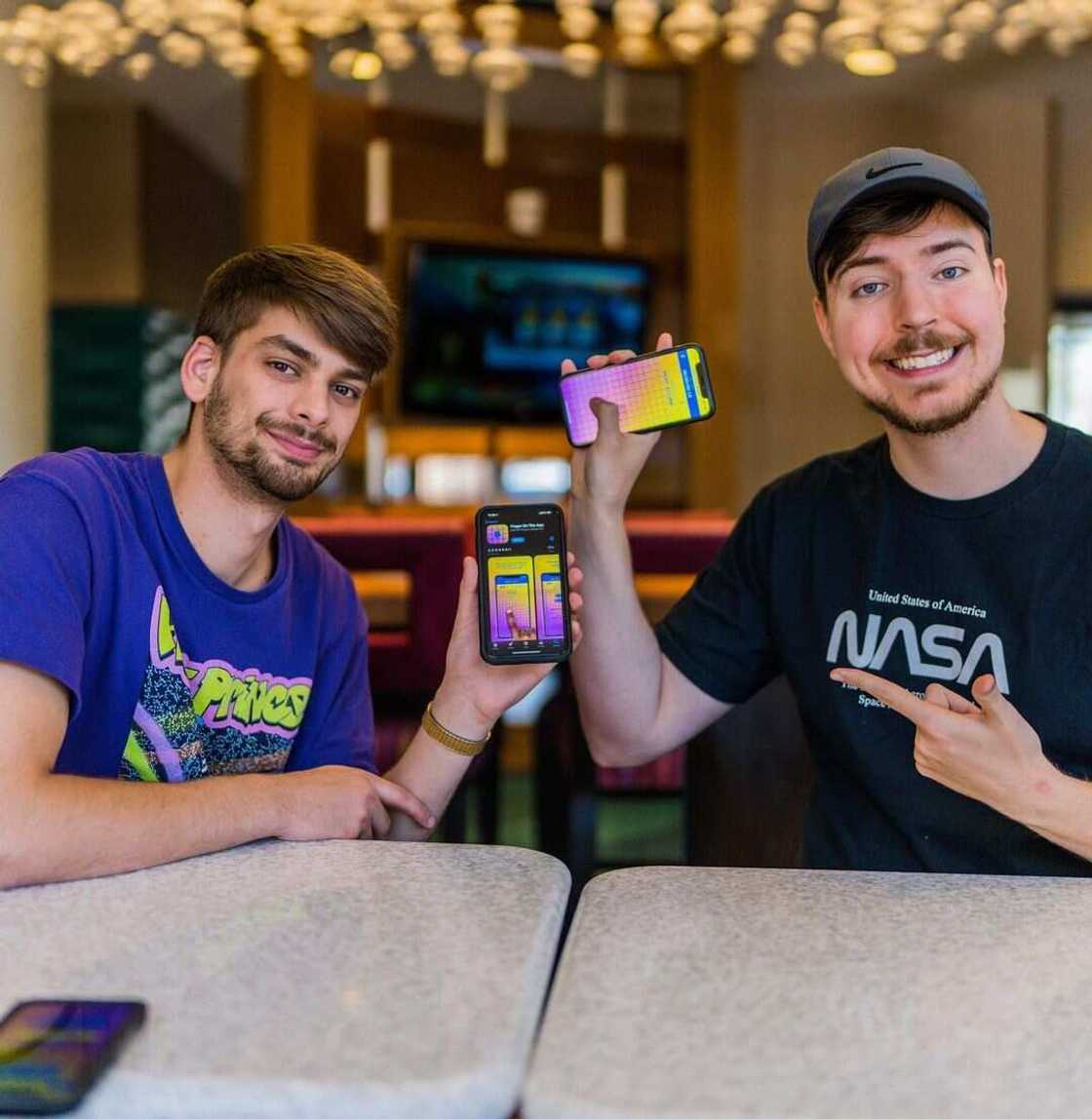 Mr Beast promoting an app Mr Beast promoting an app