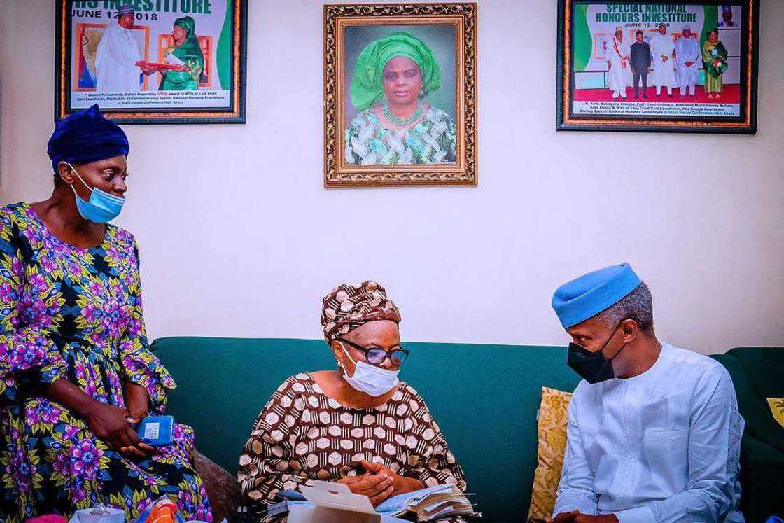 Osinbajo and the Fawehinmis in Lagos Osinbajo and the Fawehinmis in Lagos