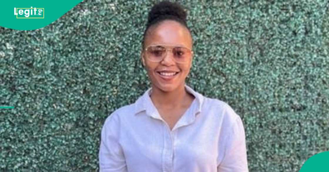 Lady cries out as her uncle makes posts via his late wife's phone.