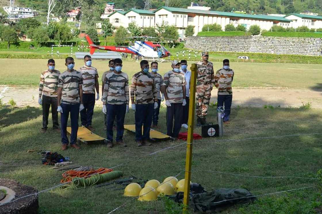 Bad weather is hampering of search and rescue efforts following Tuesday's avalanche near the summit of Mount Draupadi ka Danda II in the northern state of Uttarakhand, with 19 climbers confirmed dead so far Bad weather is hampering of search and rescue efforts following Tuesday's avalanche near the summit of Mount Draupadi ka Danda II in the northern state of Uttarakhand, with 19 climbers confirmed dead so far