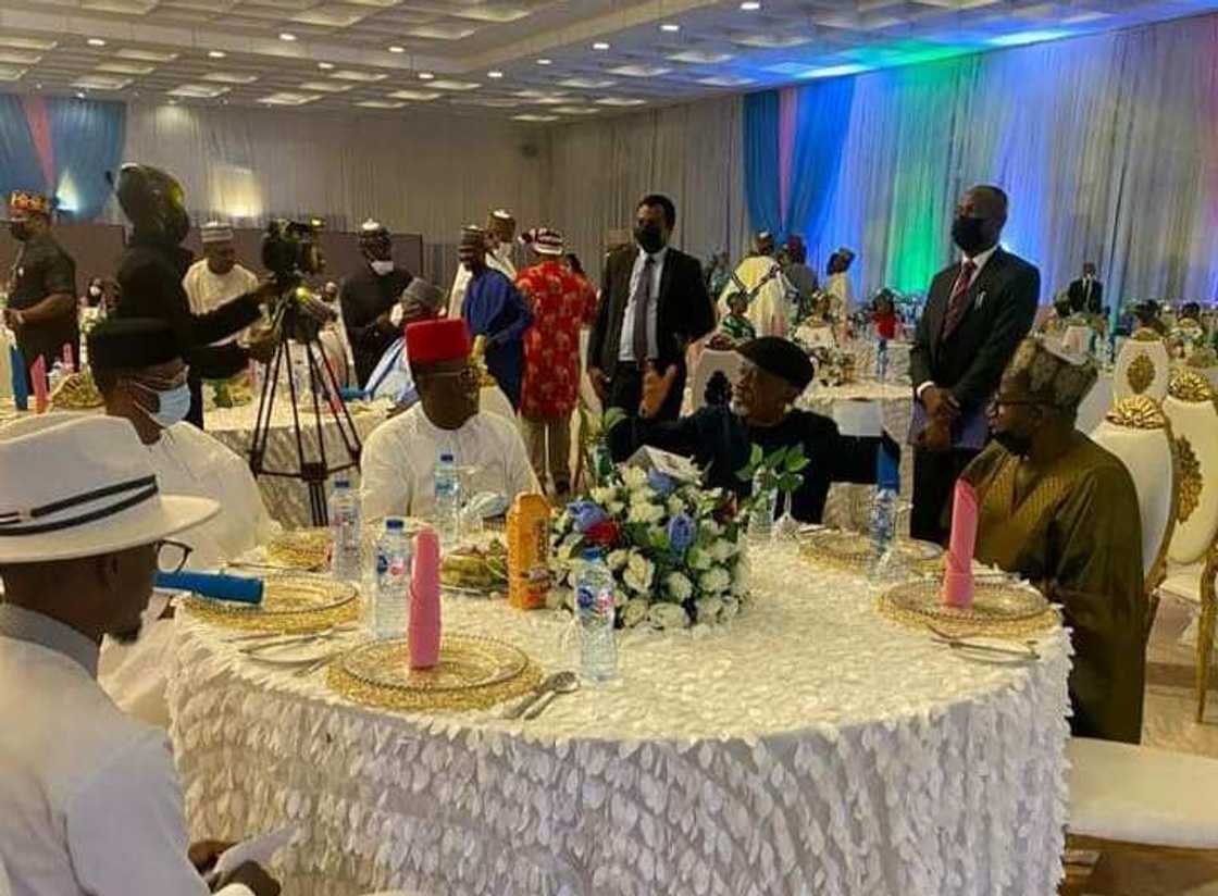 Da duminsa: Tinubu, 'yan takarar PDP da wasu kusoshi sun halarci Iftar din Aisha Buhari Da duminsa: Tinubu, 'yan takarar PDP da wasu kusoshi sun halarci Iftar din Aisha Buhari