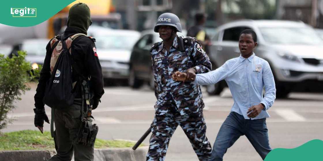 Quds Day: Police and Shi'ites Clash In Kaduna Quds Day: Police and Shi'ites Clash In Kaduna