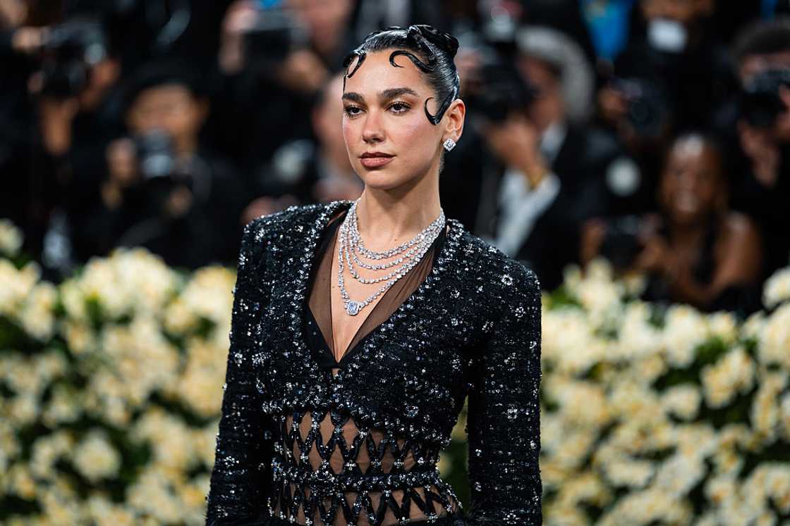 Dua Lipa during the 2025 Met Gala Celebrating Superfine: Tailoring Black Style Dua Lipa during the 2025 Met Gala Celebrating Superfine: Tailoring Black Style