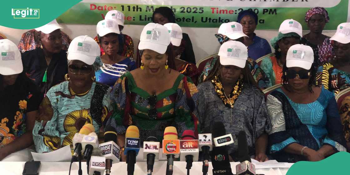 Women’s group apologises to Senator Godswill Akpabio over Natasha Akpoti-Uduaghan saga Women’s group apologises to Senator Godswill Akpabio over Natasha Akpoti-Uduaghan saga