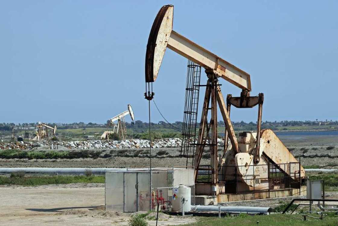 Oil prices edged up as traders weigh the possibility of a recession against the outlook for demand from China Oil prices edged up as traders weigh the possibility of a recession against the outlook for demand from China