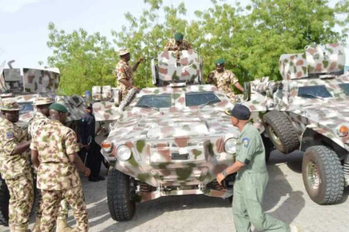 Sojojin Najeriya. Sojojin Najeriya.