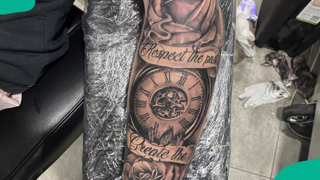 Clock tattoo