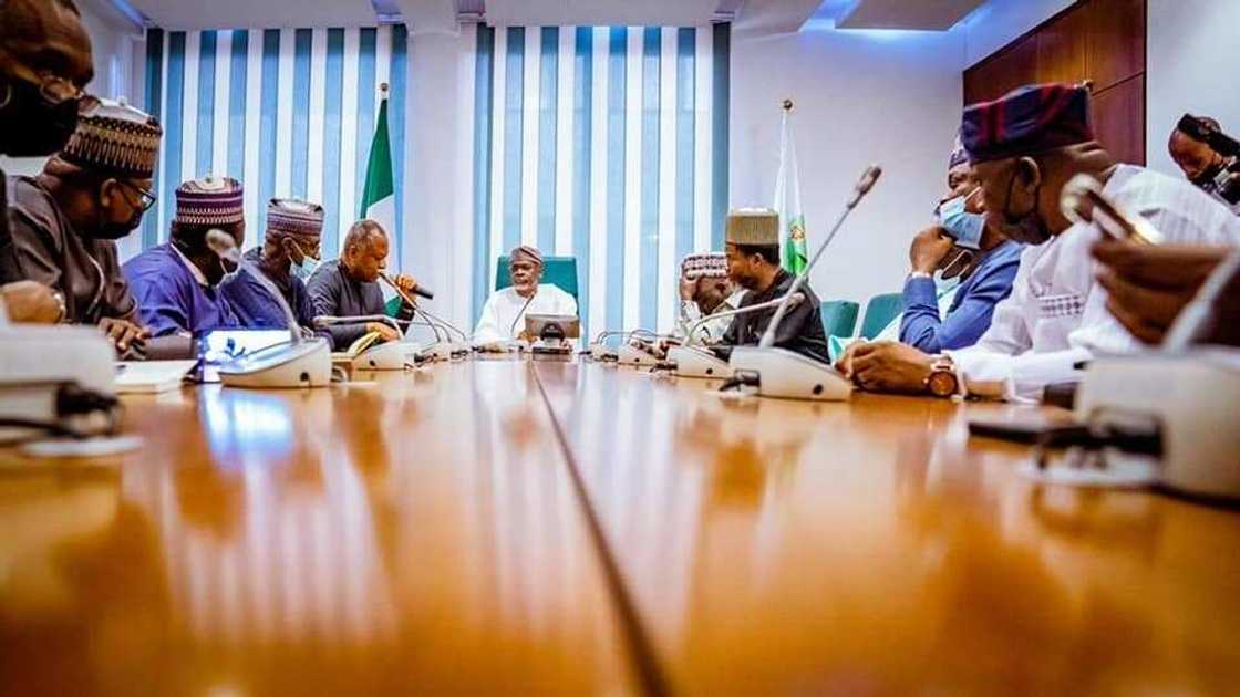 FG says some Nigerians trapped in Ukraine are not willing to return FG says some Nigerians trapped in Ukraine are not willing to return