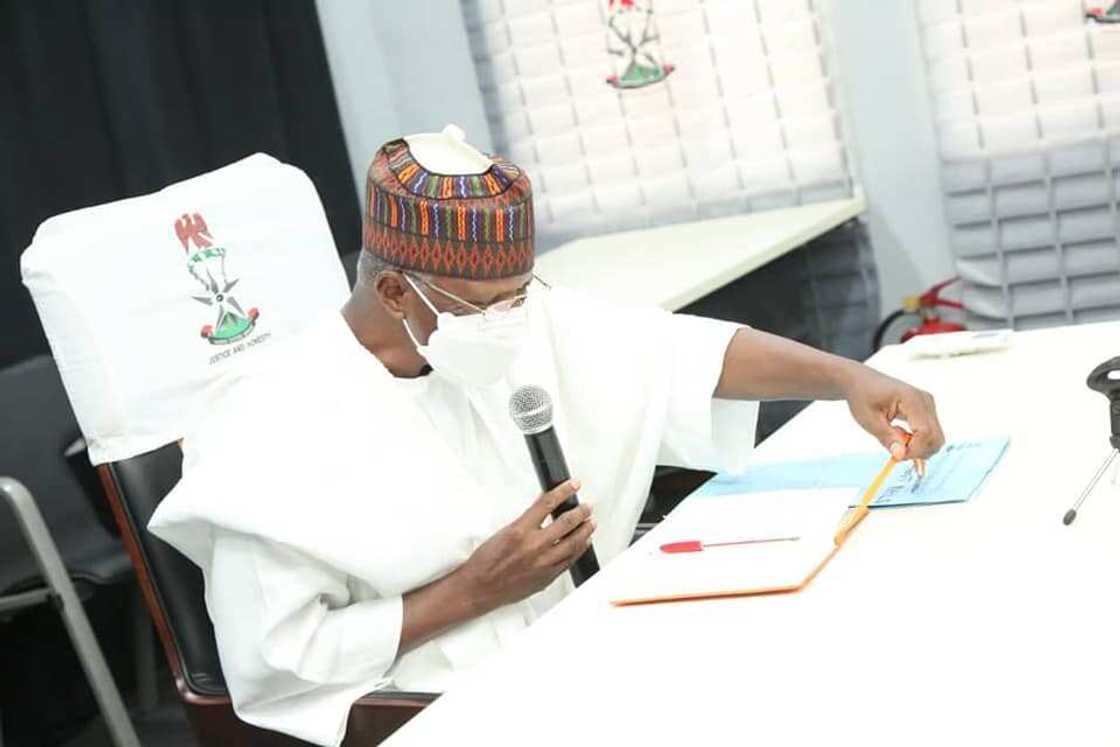 Rice smugglers , Nigeria Customs Service team, police Rice smugglers , Nigeria Customs Service team, police