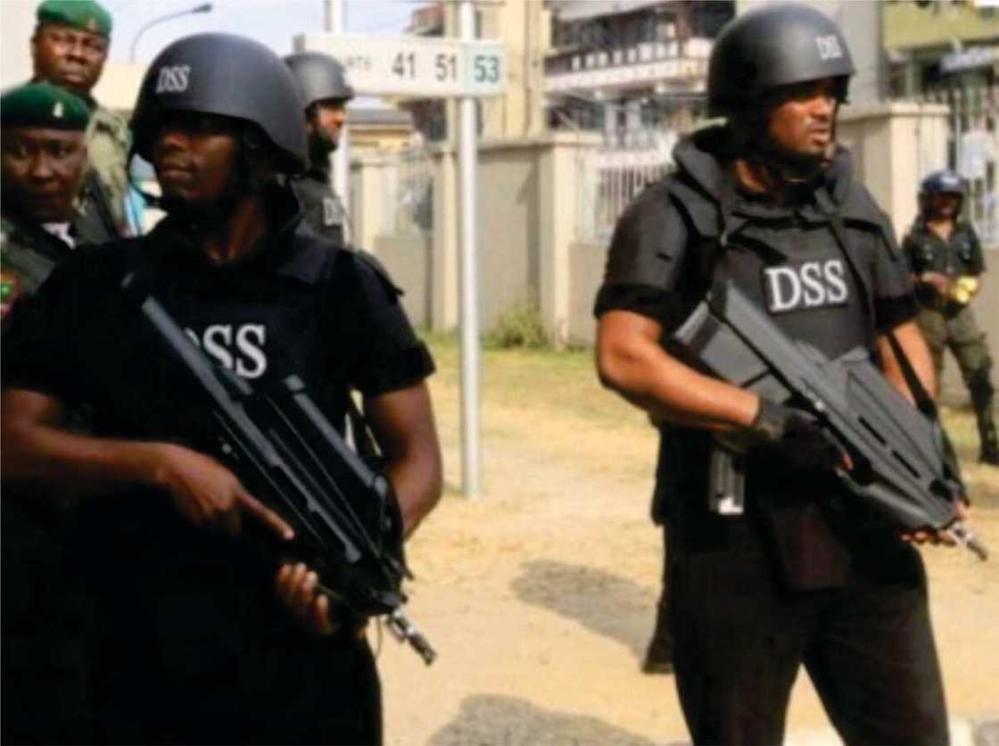 Al-Qaed: An bukaci DSS da 'yan sanda su zama cikin shiri a Najeriya Al-Qaed: An bukaci DSS da 'yan sanda su zama cikin shiri a Najeriya