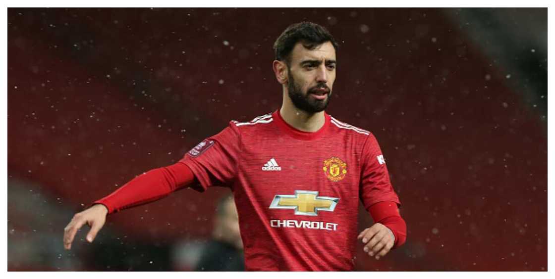 Panic at Old Trafford as top Man United star refuses to sign £200k new deal on 1 condition Panic at Old Trafford as top Man United star refuses to sign £200k new deal on 1 condition