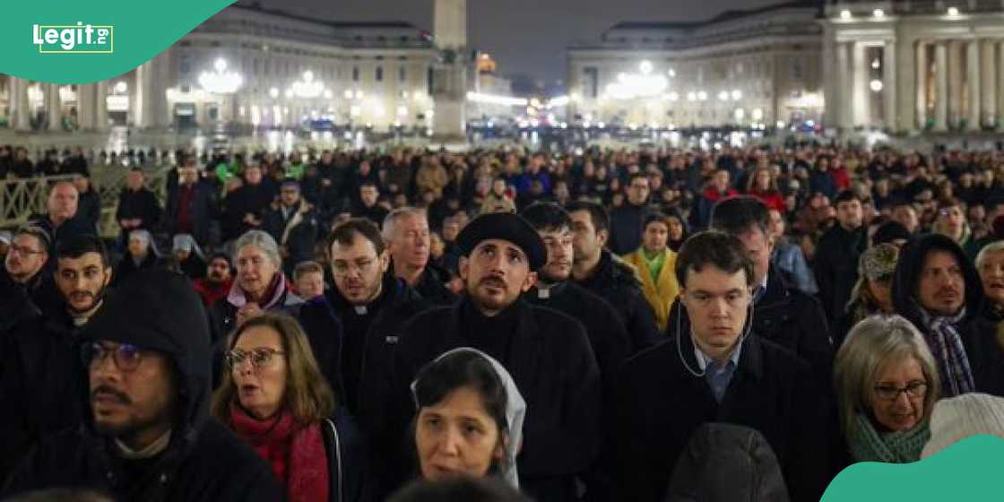 Christians pray for Pope Francis