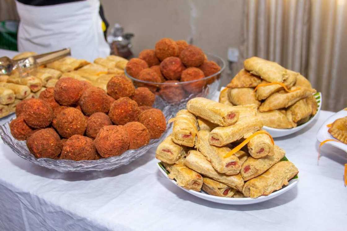 Kellogg's Super Star Essay Winning Students & Schools Get Over N25m in Educational Grants Nationwide Kellogg's Super Star Essay Winning Students & Schools Get Over N25m in Educational Grants Nationwide