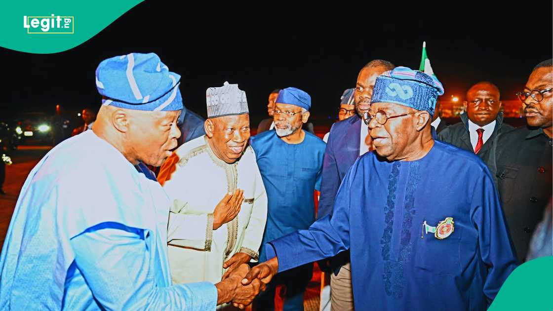 Femi Gbajabiamila, Ganduje da ministoci sun tarbi Tinubu bayan dawowarsa daga Saudiya Femi Gbajabiamila, Ganduje da ministoci sun tarbi Tinubu bayan dawowarsa daga Saudiya