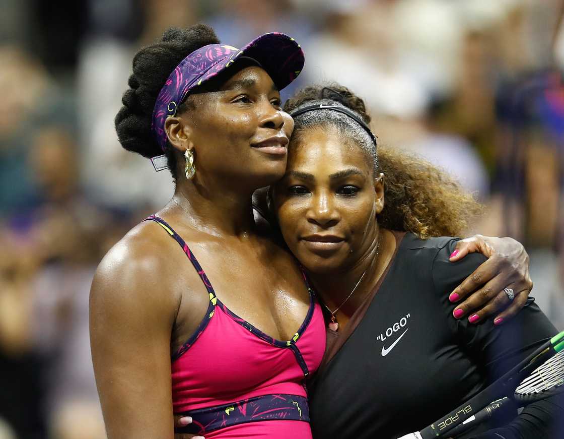 Serena Williams vs Venus Williams; who is the best? Serena Williams vs Venus Williams; who is the best?