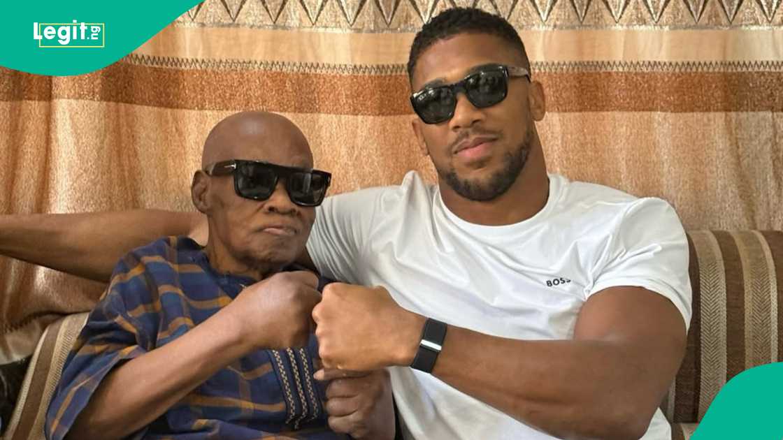 Anthony Joshua, Easter Anthony Joshua, Easter