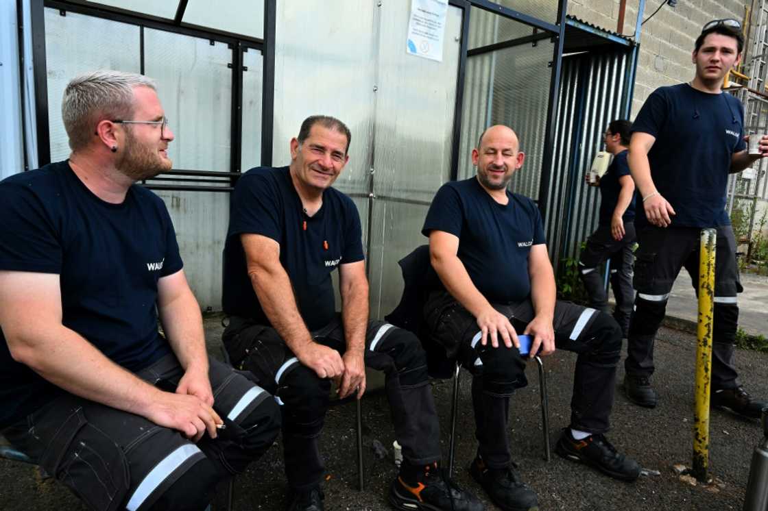 Workers Walor factory in eastern plants that make auto parts worry about the shift to electric vehicles Workers Walor factory in eastern plants that make auto parts worry about the shift to electric vehicles