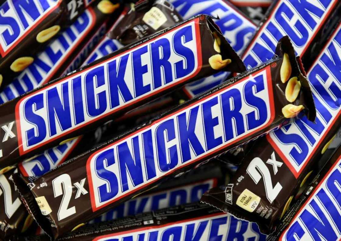 American candy giant Mars Wrigley has insisted it "respects China's national sovereignty" and apologised after an advert for its Snickers bar referred to Taiwan as a country
