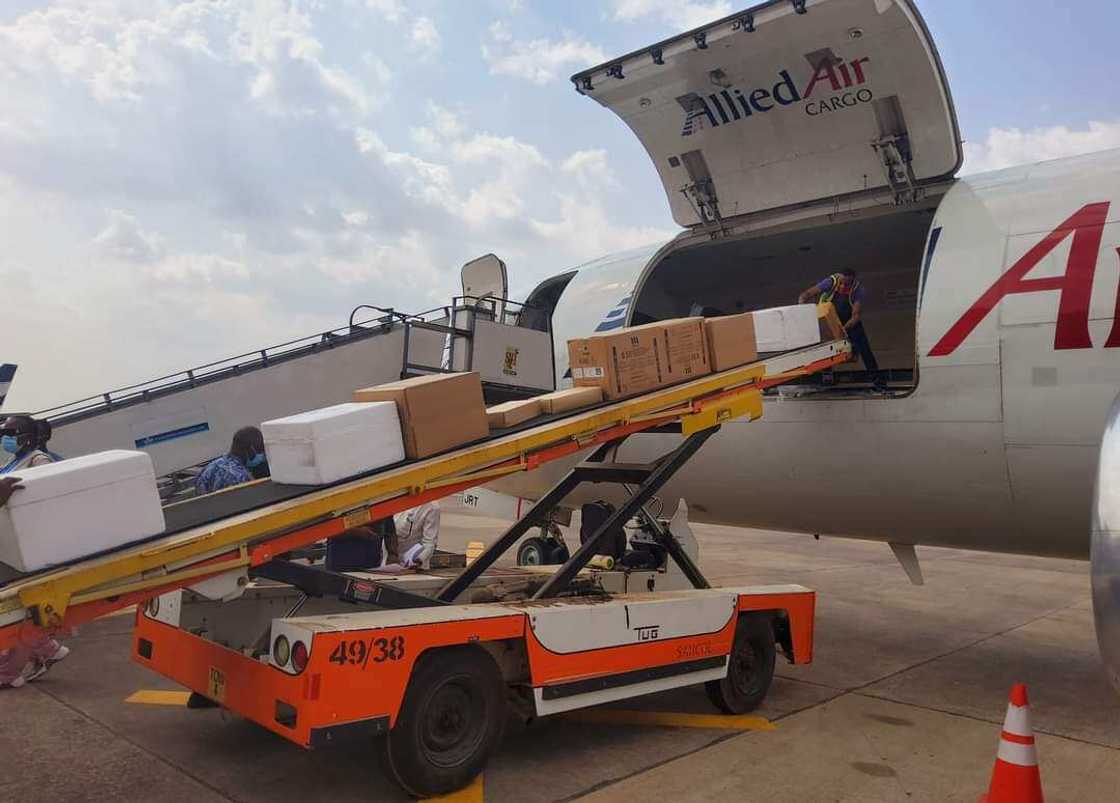 Enugu govt takes delivery of COVID-19 vaccines, assures effective administration Enugu govt takes delivery of COVID-19 vaccines, assures effective administration