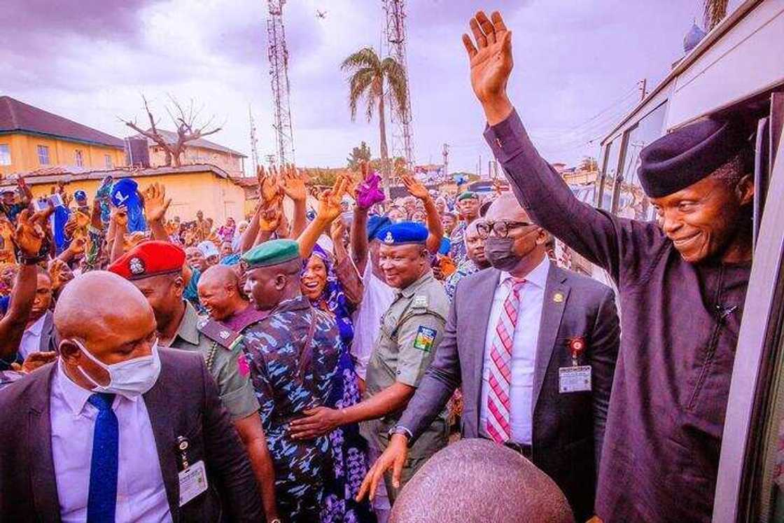 2023: Shouts of 'incoming president' rents the air as Osinbajo visits Osun state 2023: Shouts of 'incoming president' rents the air as Osinbajo visits Osun state