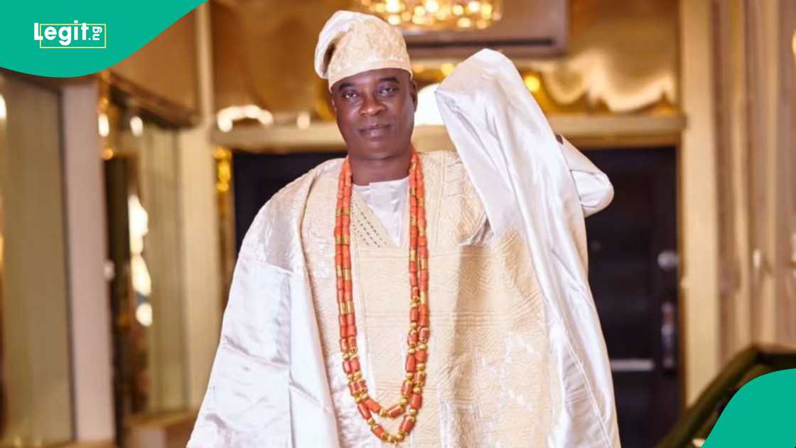 KWAM 1 reactions to fan spraying him gets people talking
