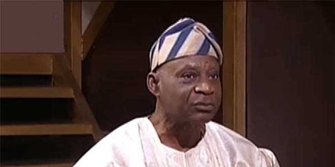 Neither PDP nor APC can heal Nigeria, ex-Senator Okurounmu declares Neither PDP nor APC can heal Nigeria, ex-Senator Okurounmu declares