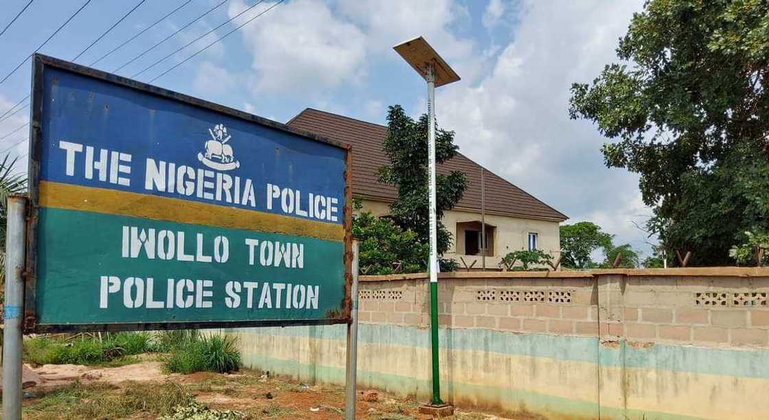 Iwollo Police Division Attack: Governor Ifeanyi Ugwuanyi visits scene