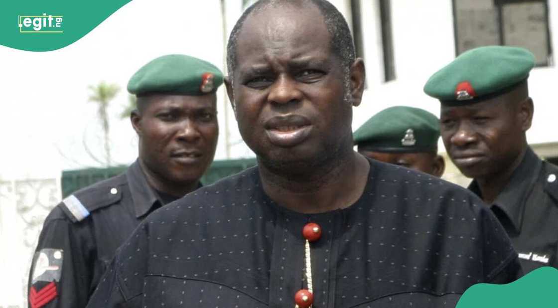 Tsohon gwamnan jihar Bayelsa, Diepreye Alamieyeseigha Tsohon gwamnan jihar Bayelsa, Diepreye Alamieyeseigha