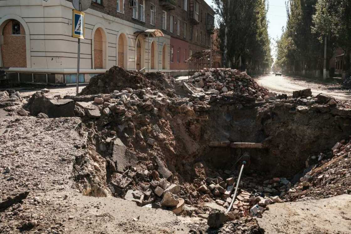 Russian forces have been pummeling the eastern industrial city of Bakhmut for weeks Russian forces have been pummeling the eastern industrial city of Bakhmut for weeks