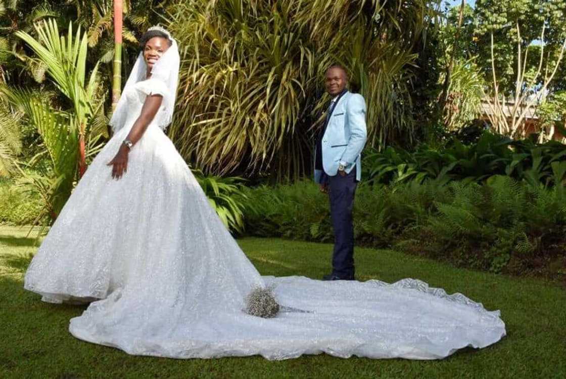 Woman falls in love, marries man after making wrong WhatsApp call to him Woman falls in love, marries man after making wrong WhatsApp call to him