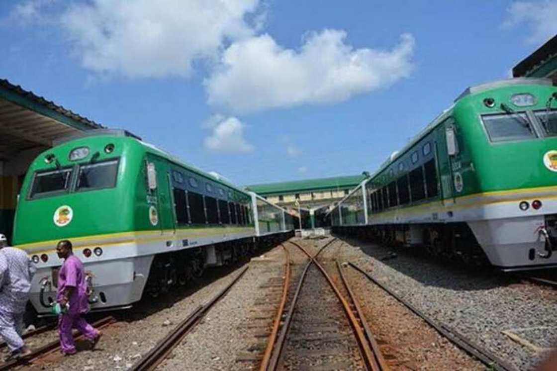 Edo train station