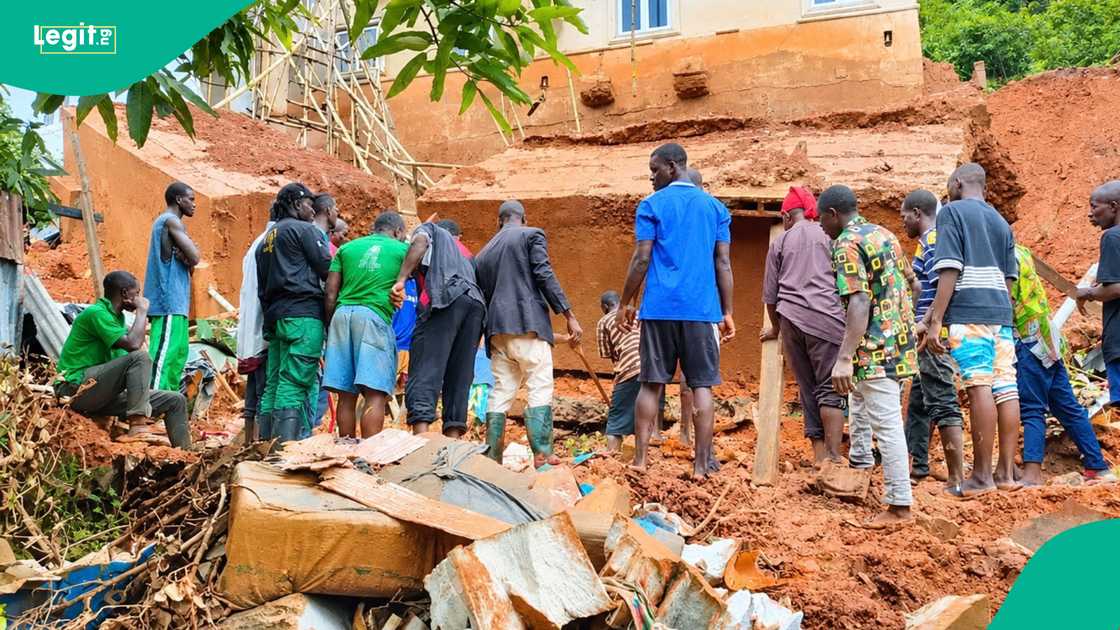 Fallen Water Tank Kills Family of 5 in Enugu, Police Take Action on House Owner Fallen Water Tank Kills Family of 5 in Enugu, Police Take Action on House Owner